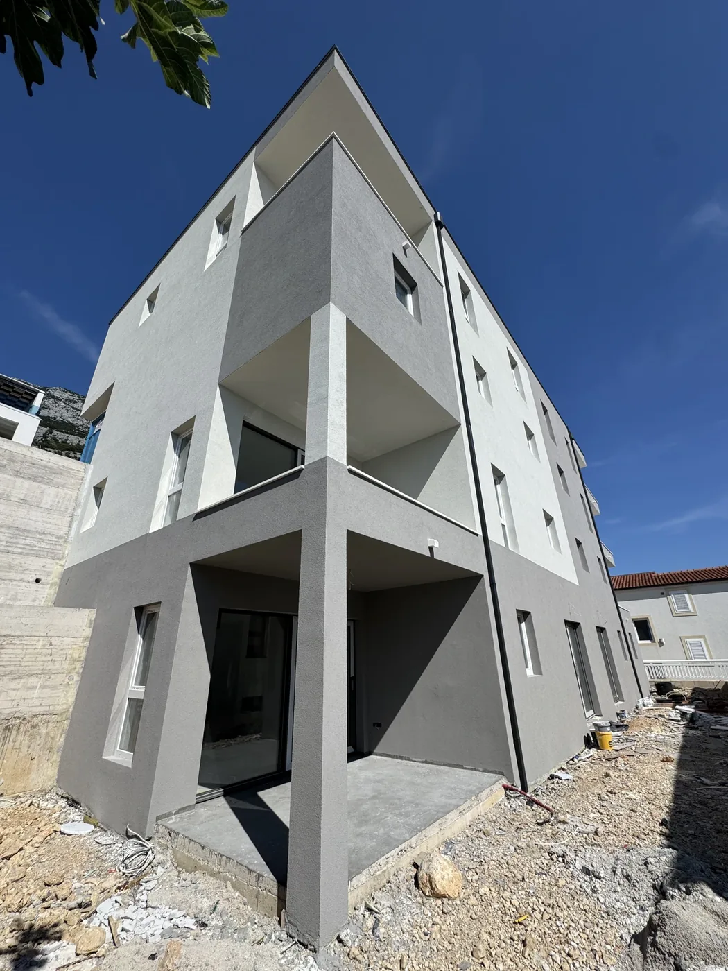 Stambena zgrada Makarska