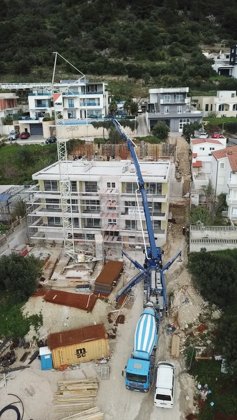 Stambena zgrada Makarska